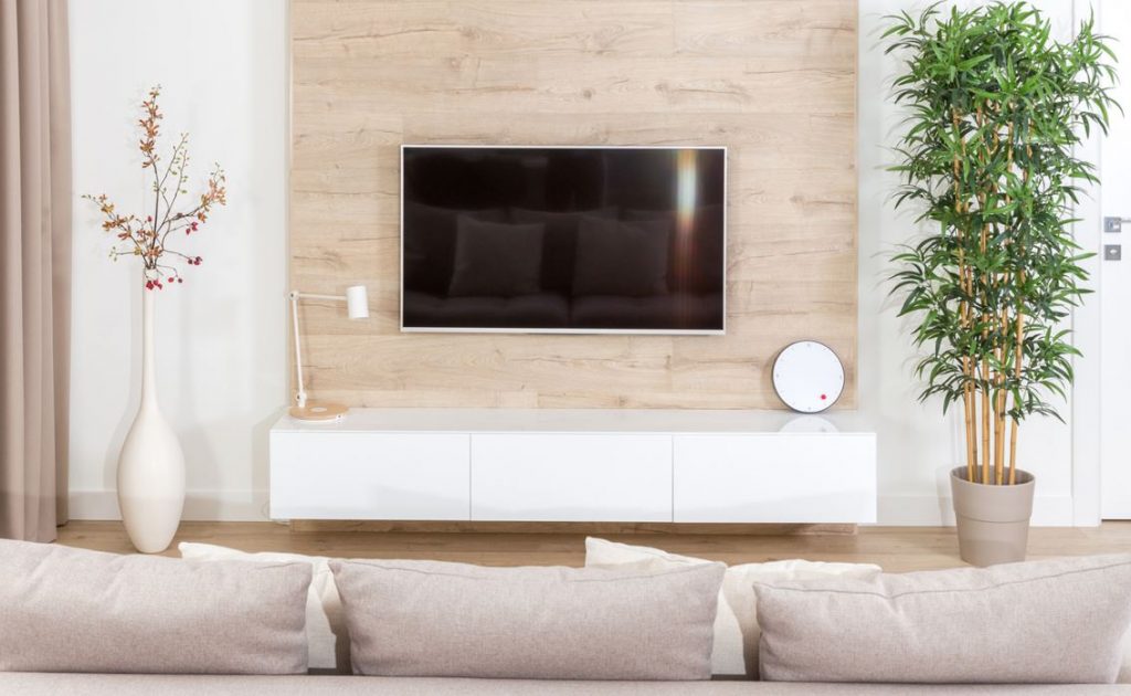 Hauteur Fixer Une Télévision Au Mur