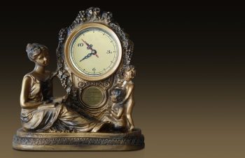 Ancienne Pendule En Bronze