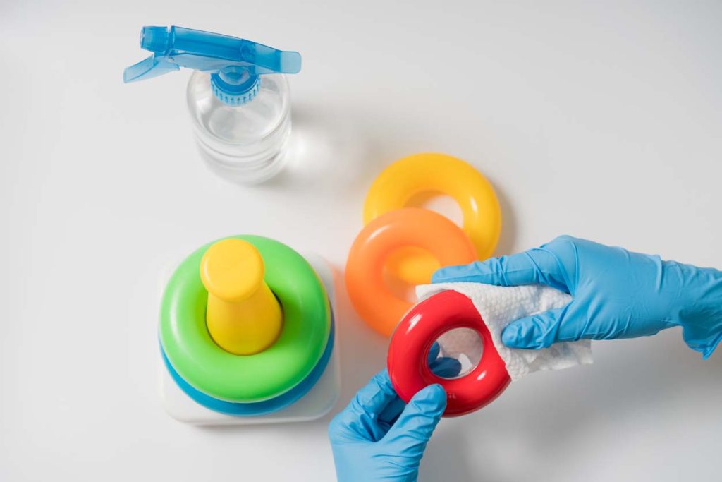 nettoyage des jouets de bébé